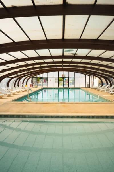 Camping Officiel Siblu Domaine De Dugny Онзен Екстер'єр фото