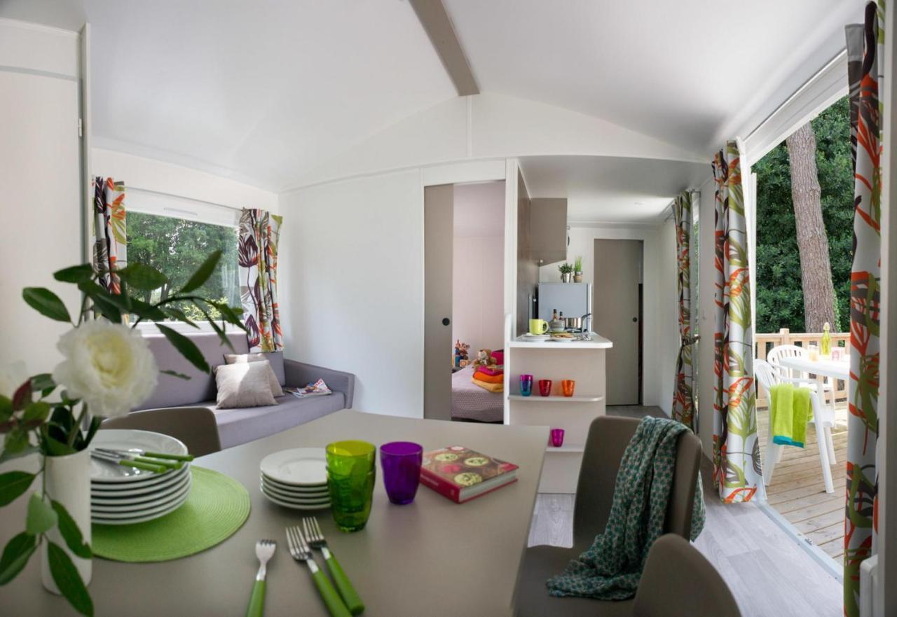 Camping Officiel Siblu Domaine De Dugny Онзен Екстер'єр фото